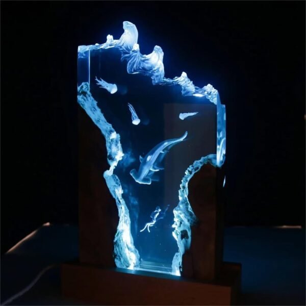 Hammerhead Shark and Diver Resin Night Light，Resin Lamp （ Best Gift 🎁 ） - Image 4