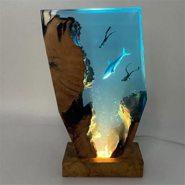 Whale and Diver Resin Night Light（ Best Gift 🎁 ） - Image 2