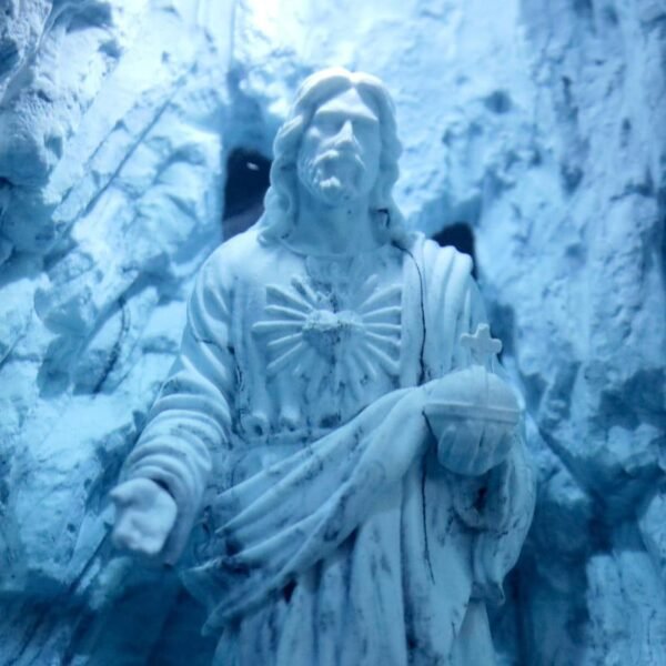Jesus, diver, stone sculpture, epoxy resin lamp （ Best Gift 🎁 ） - Image 4